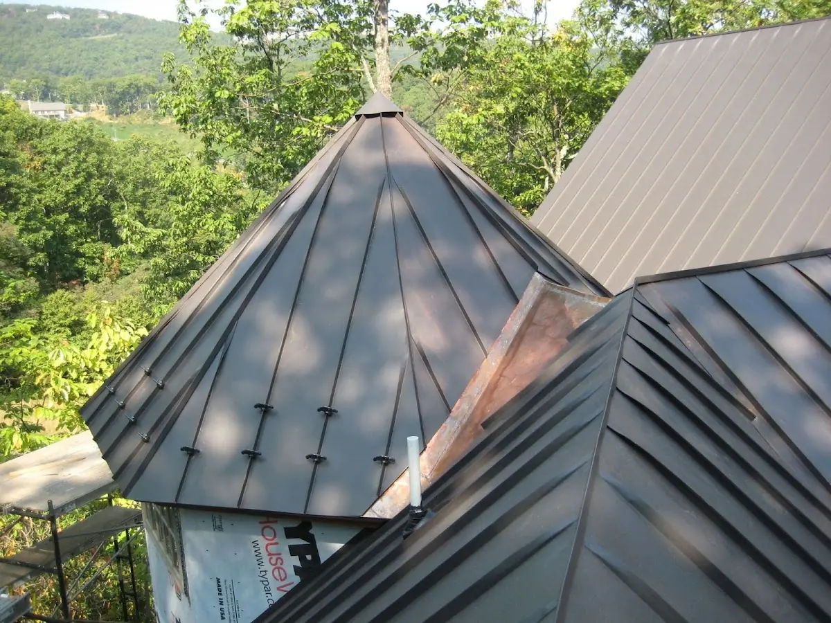 Professional Roof Tarp Installation by Craftsman Roofing in Dixiedale